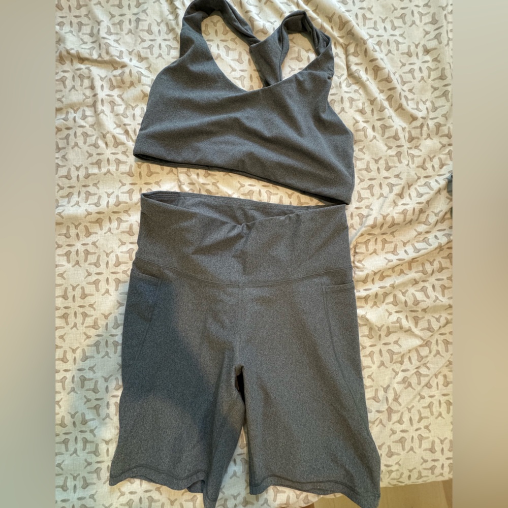 Old Navy Powersoft biker shorts and sports bra set